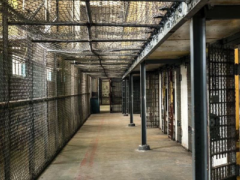 Фото - Звуки тюрьмы, слушать онлайн